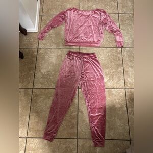NWOT Velvet Lounge Set in Pink